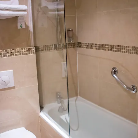 Agenor Hotel 3*