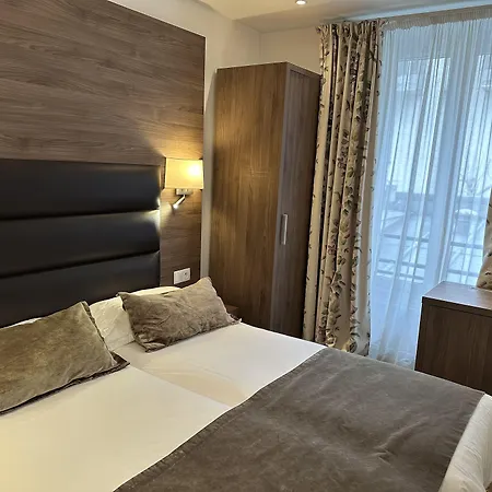 Agenor Hotel