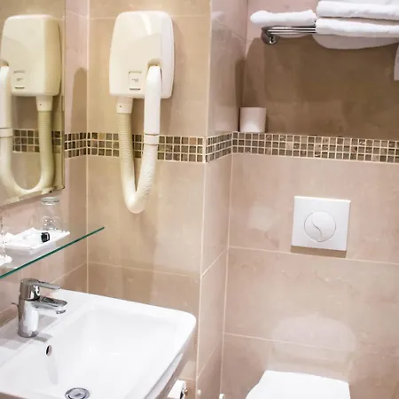 Agenor 3* Paris